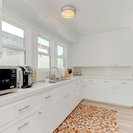 Lovely White Beach House Redondo Beach Zewnętrze zdjęcie